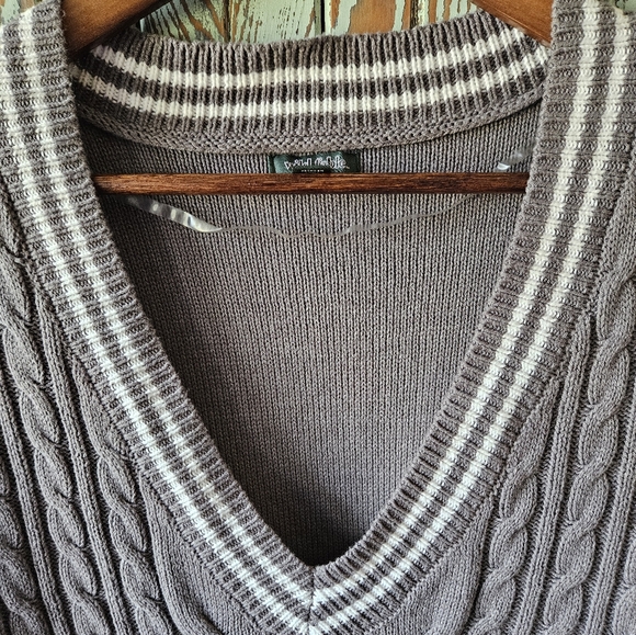 XXL Wild Fable Vest - Picture 3 of 5